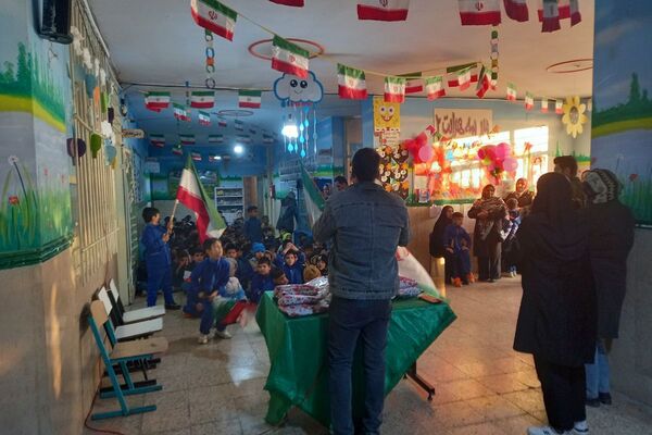  مراسم ولادت امیرالمومنین در دبستان هدایت ۲ شهرری