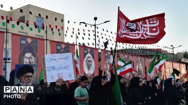 اجتماع بزرگ عزاداران امام شهید آیت‌الله العظمی سید‌علی حسینی خامنه‌ای «ره» در میدان امام حسین«ع»اصفهان
