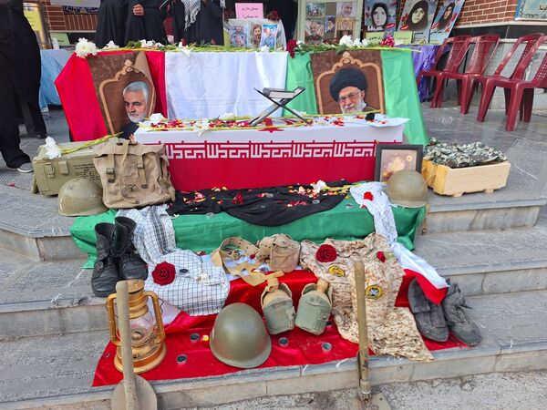 استقبال از شهید گمنام ، تجلی همبستگی و وحدت مردم در پاسداشت شهدا 