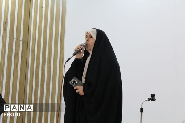وقتی صدای خبرنگاران پانا به احترام معلمان بلند شد