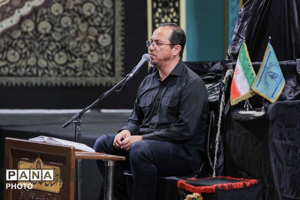 مراسم شام غریبان در مسجد مقدس جمکران