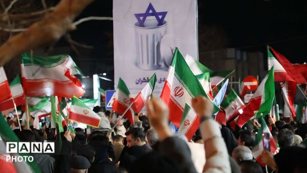 بیست و هفتمین سیل خروشان مردمی در راهپیمایی‌ها
