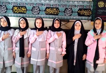 آیین عزاداری حضرت فاطمه الزهرا(س) در مدرسه شهید جوادسرافراز اسلامشهر
