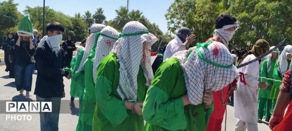 عزاداری عاشورای حسینی در گلزار شهدای گچساران 