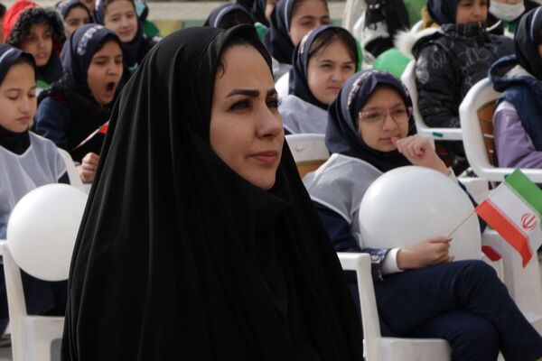 جشن نیکوکاری در مدرسه مهرآیین بهارستان۲