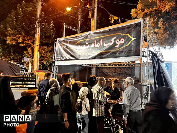 برپایی نماز استغاثه در ساوجبلاغ 