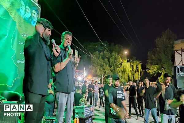 هیئت زنجیر زنی در هشتمین شب از ماه محرم الحرام در حسینیه شهدای شهر بار