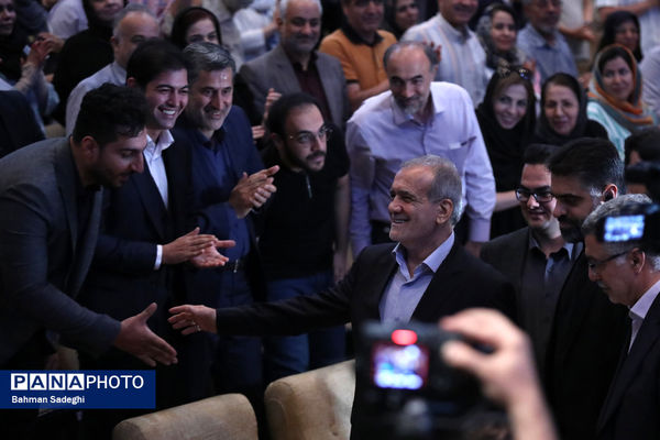 مراسم روز پزشک با حضور رئیس جمهوری