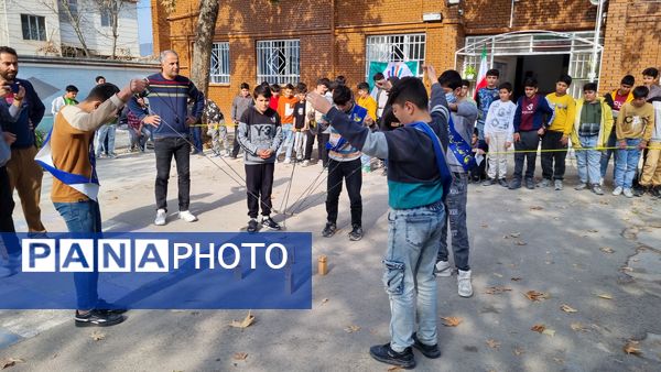 لیگ مدرسه‌ای بازی‌های تاما در دبیرستان نمونه دولتی پژوهش آشخانه 