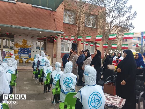 پویش سلامت دهان و دندان در مدرسه شهید هداوند میرزایی