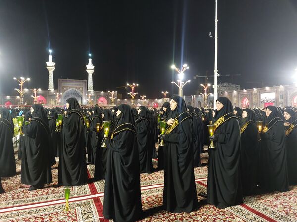 مراسم خطبه خوانی شام شهادت امام رضا(ع) در ایوان ولیعصر صحن پیامبر اعظم (ص)