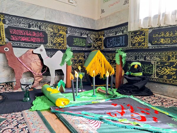 نوآموزان قرآنی دارالقرآن امام علی(ع) در سوگ شهادت حضرت رقیه 