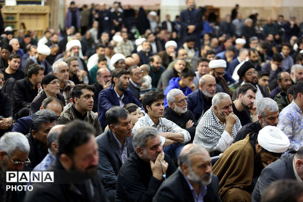 وداع با پیکرهای مطهر کودکان شهید تجاوز آمریکایی صهیونی به پردیسان قم