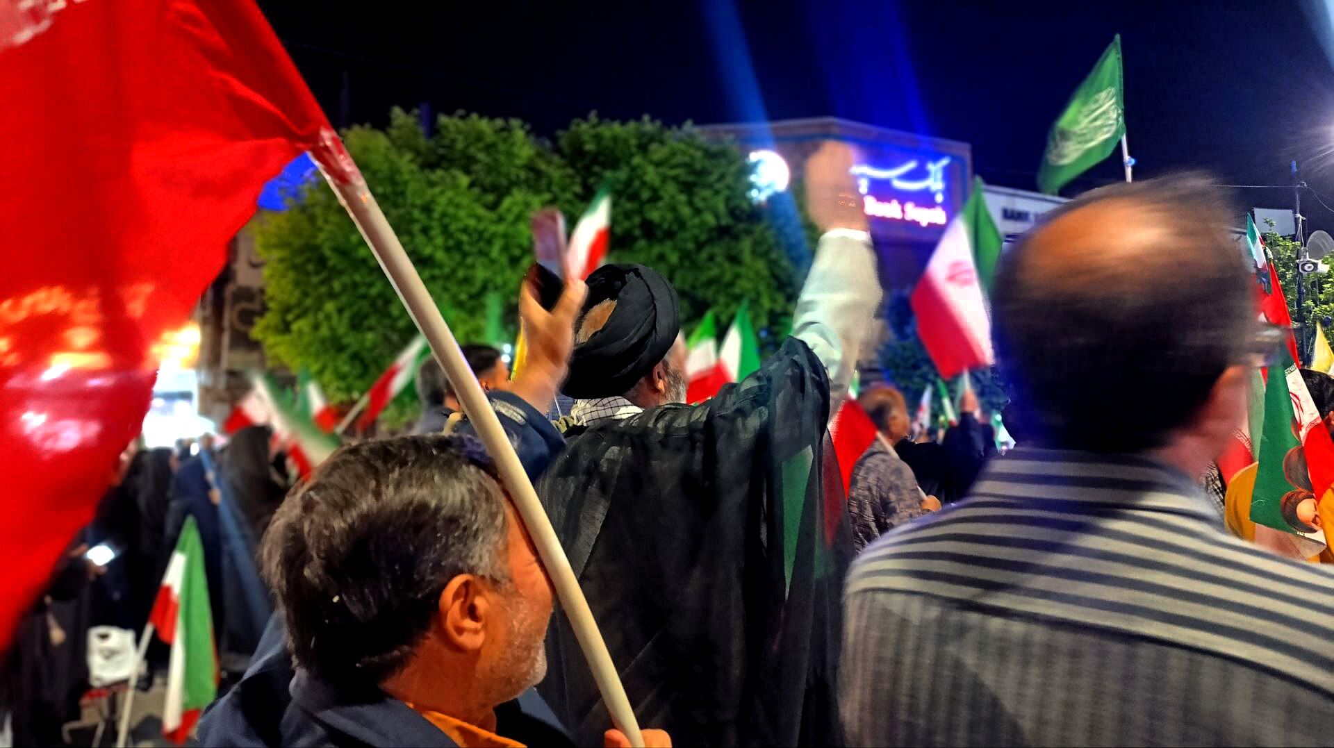 فریاد خونخواهی نیشابوری ها در پنجاه و نهمین شب از تجمعات مردمی