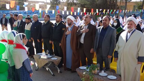 جشن حضور تا ظهور در مدرسه شهید تقی پور ورزنه 