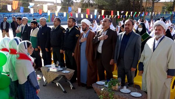جشن حضور تا ظهور در مدرسه شهید تقی پور ورزنه 