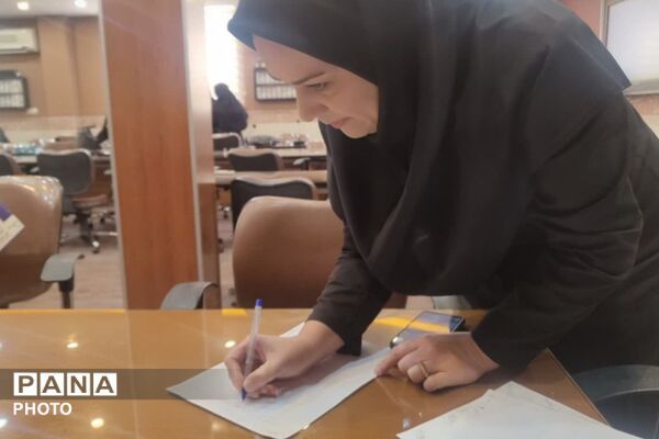 ارزیابی آخرین آمادگی‌های مدارس در نشست برخط مدیرکل