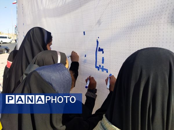 غرفه سازمان دانش آموزی محل همدلی و هم زبانی دانش آموزان