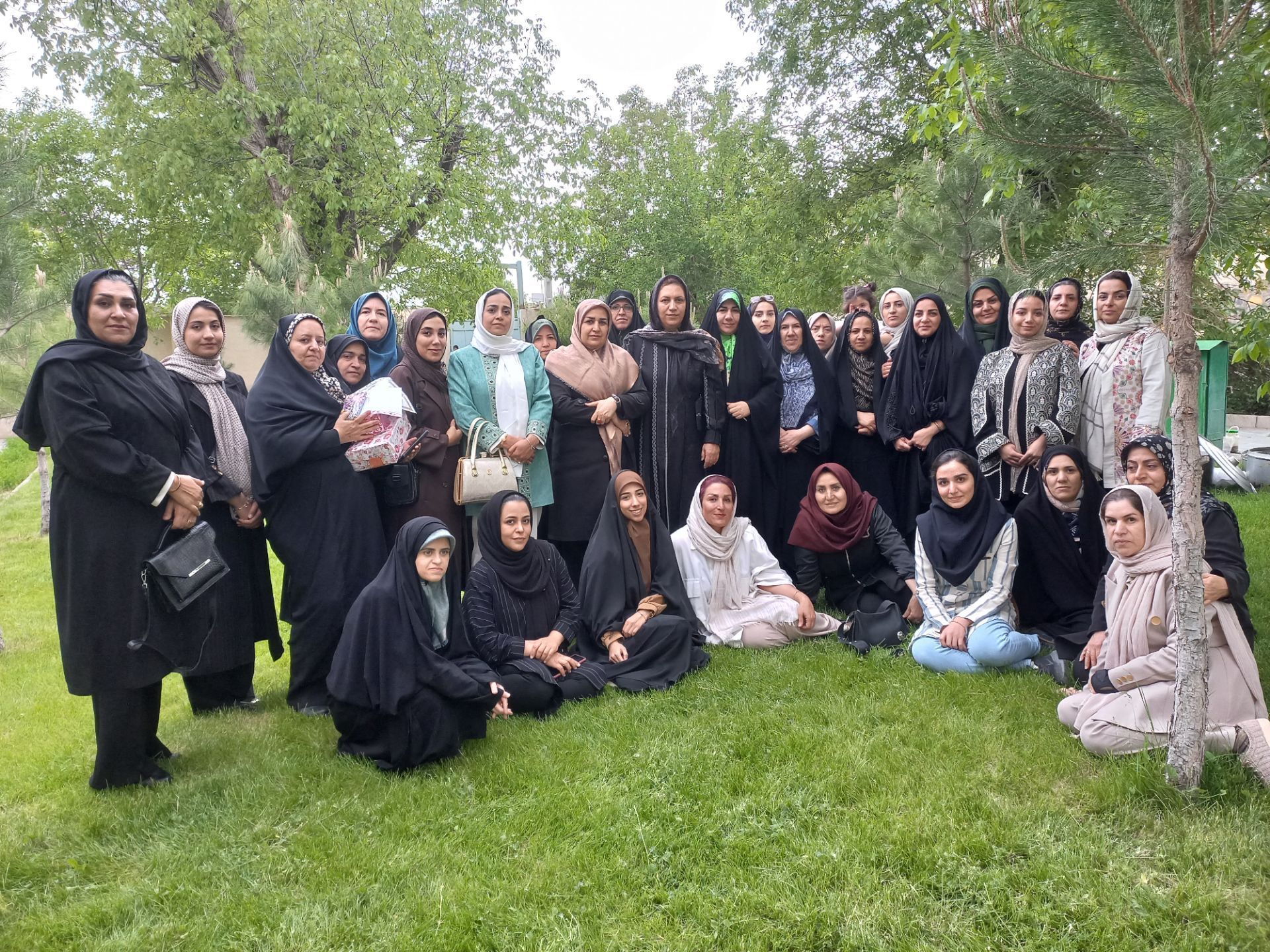 تکریم مقام معلم، انگیزه‌ای تازه برای آموزش با عشق و تعهد