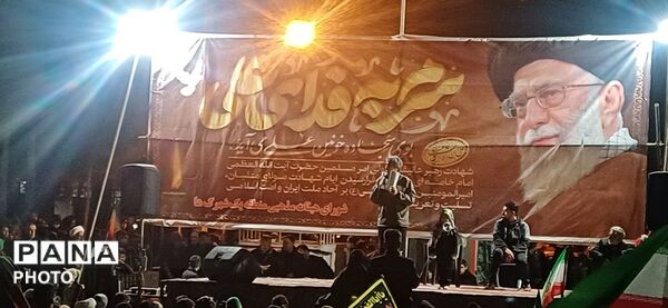 مراسم احیا در اولین شب قدر و هشتمین شب مراسم شهادت ایت الله خامنه ای 