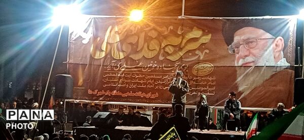 مراسم احیا در اولین شب قدر و هشتمین شب مراسم شهادت ایت الله خامنه ای 