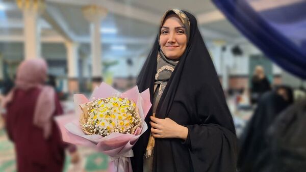 استقبال خانواده‌ها از دختران معتکف در مسجدالنبی کرج