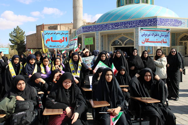 سیزده آبان؛ روز تجدید میثاق ملت با آرمان‌های انقلاب