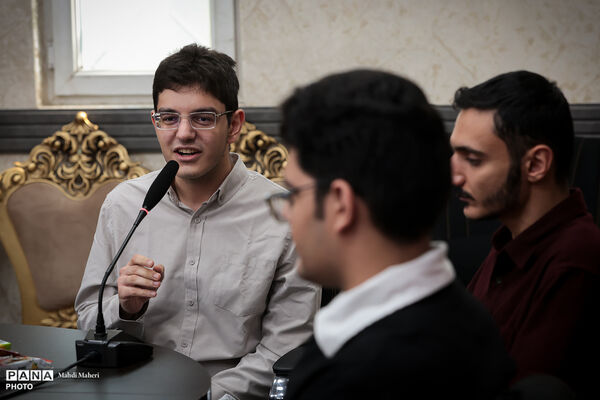 نشست خبری رئیس باشگاه دانش‌پژوهان جوان و افتخارآفرینان المپیاد نجوم و اختر فیزیک