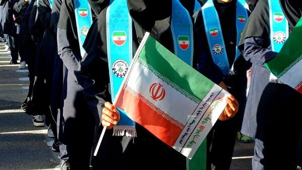 زنگ مهر با طنین مقاومت در دبیرستان دارالفنون 