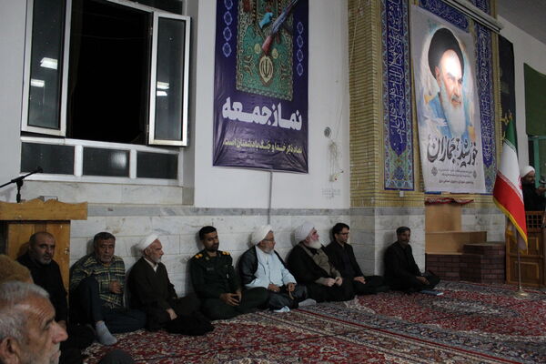 برگزاری مراسم گرامیداشت سالگرد ارتحال امام خمینی (ره) در شهر درق