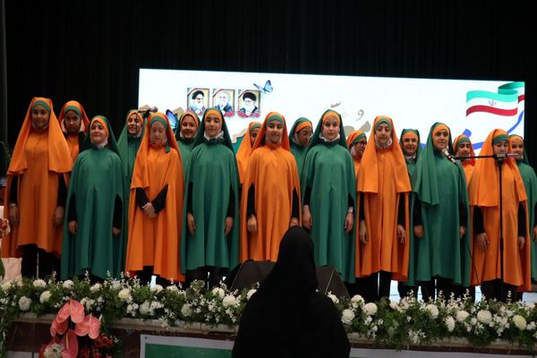 تجلیل از طلایه‌داران برتر تعلیم و تربیت ، آیین تقدیر از معلمین نمونه شهرستان پاکدشت 