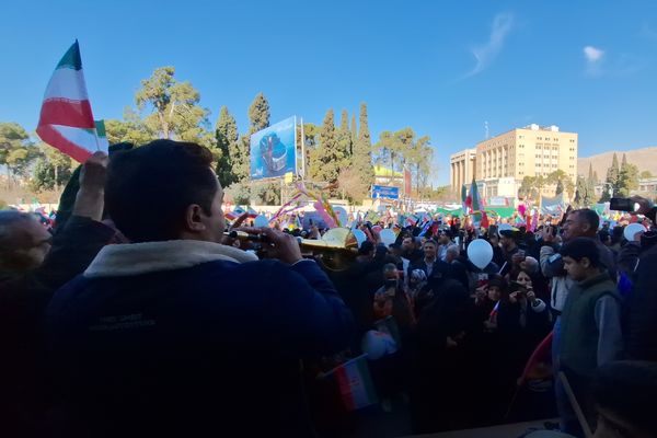 تصاویری ازحماسه حضور عاشقان انقلاب اسلامی 