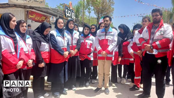 موکب عشق؛ تجدید عهد خادمان هلال‌احمر فارسان با راه  سردار سلیمانی