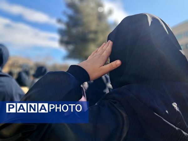 آموزش تعالیم عملی بسیج آمادگی‌دفاعی پایه نهم