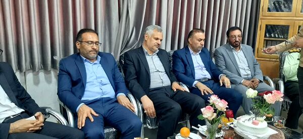 آیین نمادین «سپاس معلم »در ناحیه یک شهرکرد 