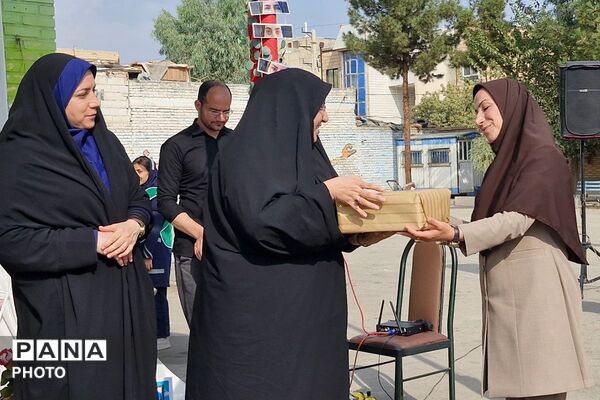 انتخابات انجمن‌های ورزشی در دبیرستان طاها قرچک همزمان با هفته تربیت‌بدنی