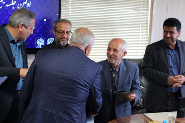 اولین جلسه هیات مدیره مجمع خیرین مدرسه‌ساز خراسان رضوی در سال جدید
