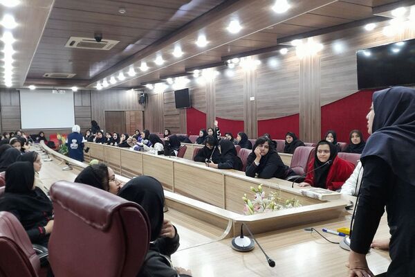 برگزاری اردو تمشک دختران  شهرستان شهریار