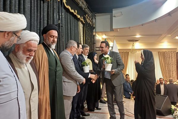 مراسم بزرگداشت مقام معلّم در تالار شباهنگ شهرستان شهریار