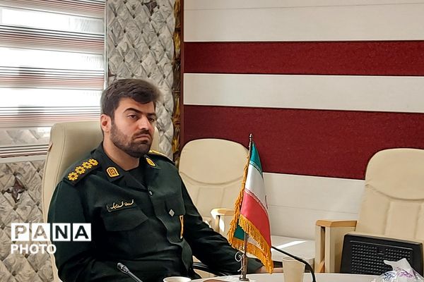 جلسه تعاملی سپاه پاسداران،فرماندهان بسیج ناحیه حضرت روح‌الله(ره) و اداره آموزش و پرورش کهریزک