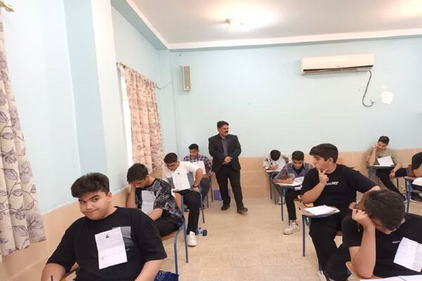 آزمون تکمیل ظرفیت پایه دهم مدارس استعدادهای درخشان در بهبهان