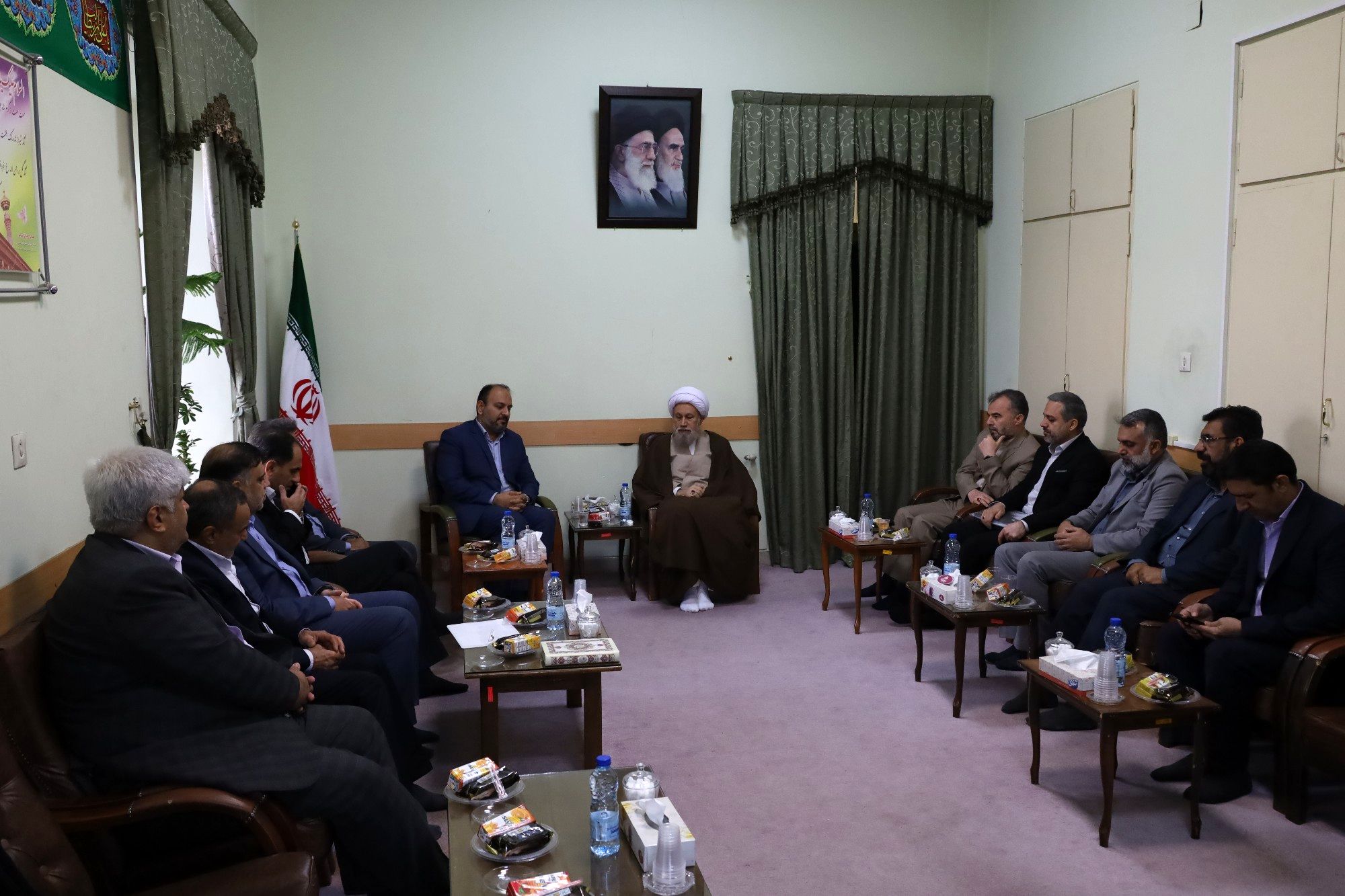 طراحی و اجرای دوره تحولی برای دانش آموزان براساس ایده های شهیدان رجایی و باهنر و نیاز های روز نسل جدید
