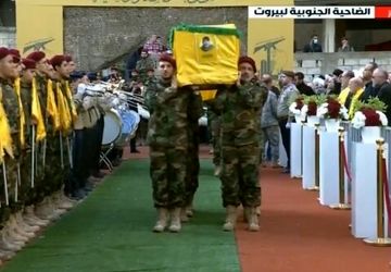 تشییع و خاکسپاری فرمانده شهید الطباطبایی و ۲ همراهش در بیروت