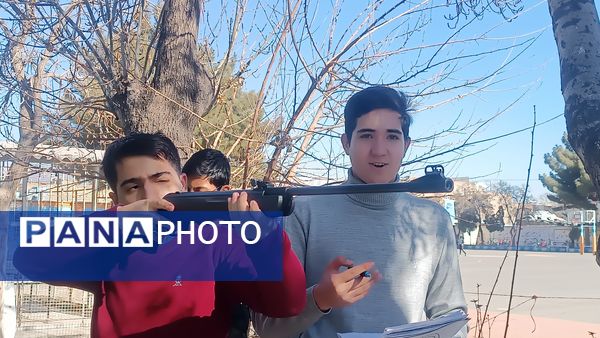 برگزاری مسابقات تیراندازی در دبیرستان شاهد ابوذر غفاری 