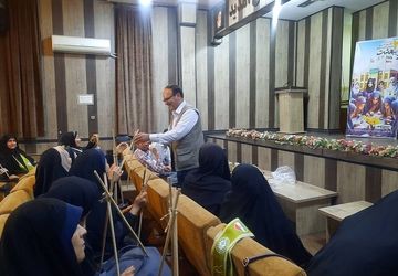 آموزش تشکیلات دانش‌آموزی پیشگامان جهت توانمند‌سازی مربیان مدارس قرچک