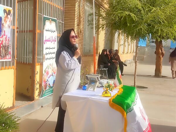  جشن جوانه ها در دبیرستان رفعت کاشمر
