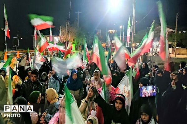 هم صدایی مردم شهر بار در حمایت از آرمان ها 