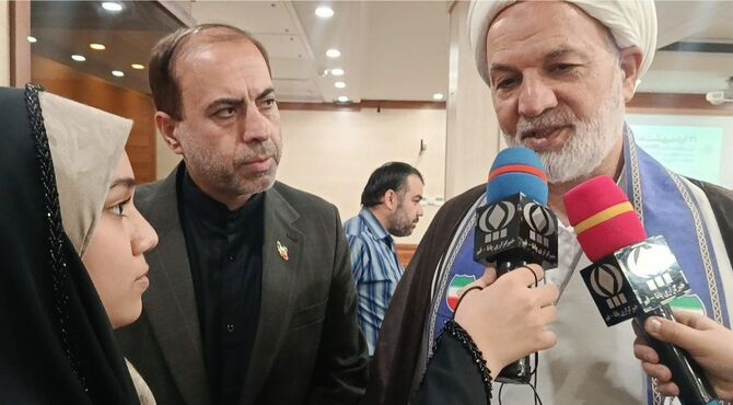 آیین تقدیر از مربیان فعال سازمان دانش آموزی استان قم