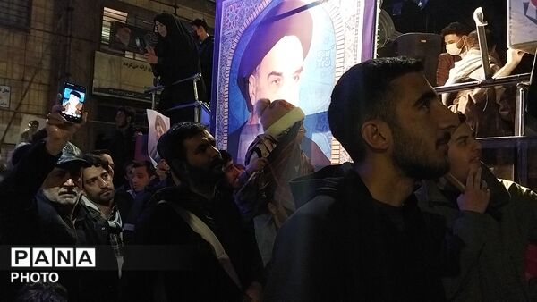 شهید هوا و فضا مهمان اجتماع مردم نیشابور شد 