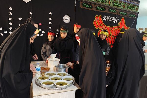 برگزاری ایام فاطمیه در مدارس شهرستان شهریار با شکوه هر چه تمام